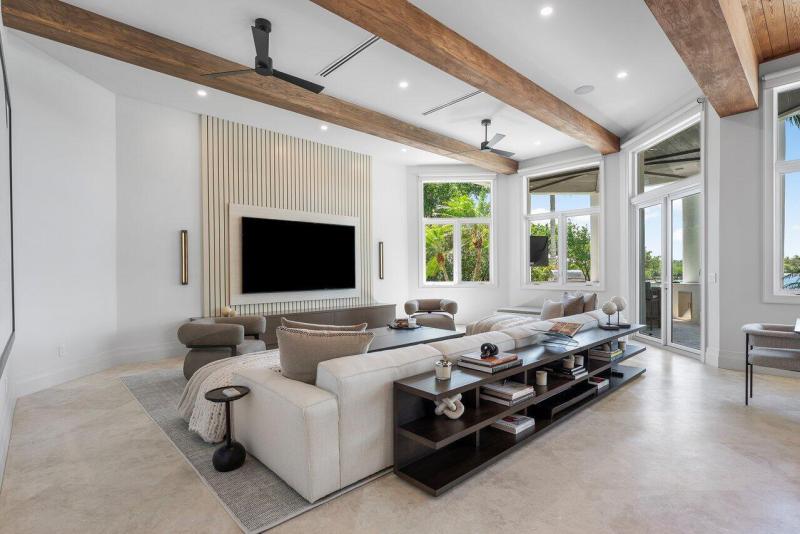  Single Family Homes Photo 18:  Jupiter,  FL 33477