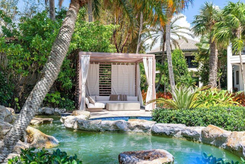 Single Family Homes Photo 40:  Jupiter,  FL 33477