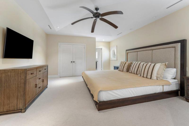  Single Family Homes Photo 49:  Jupiter,  FL 33477