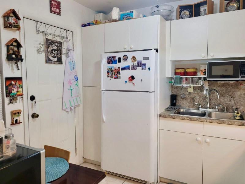  Condo & Townhome Photos