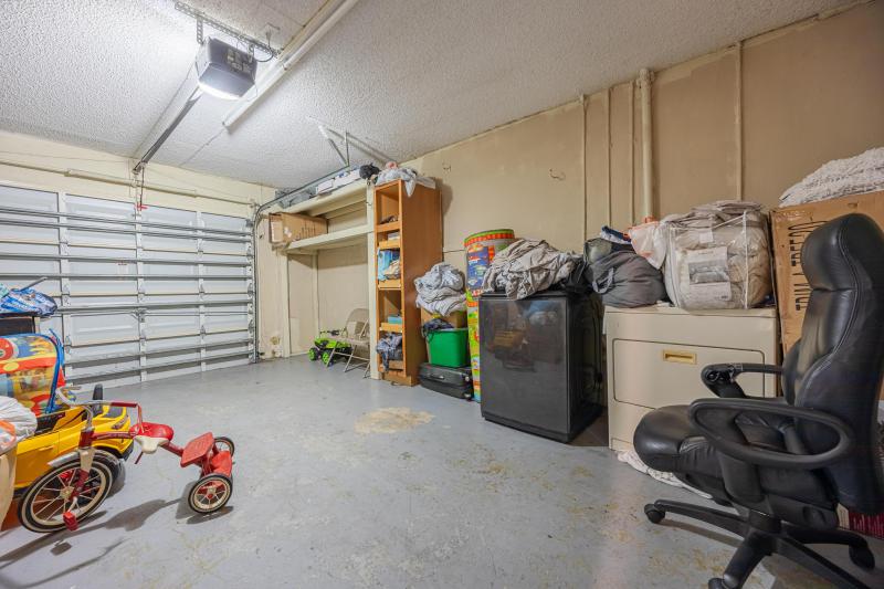  Condo & Townhome Photos