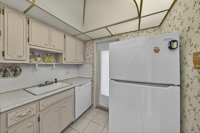  Condo & Townhome Photos