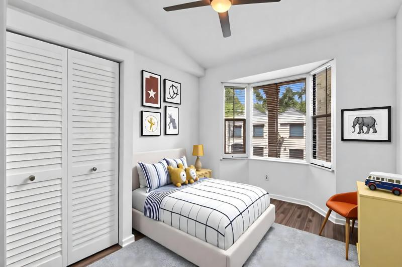  Condo & Townhome Photos