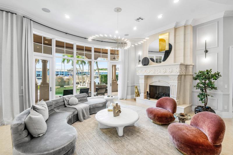  Single Family Homes Photo 10:  Highland Beach,  FL 33487