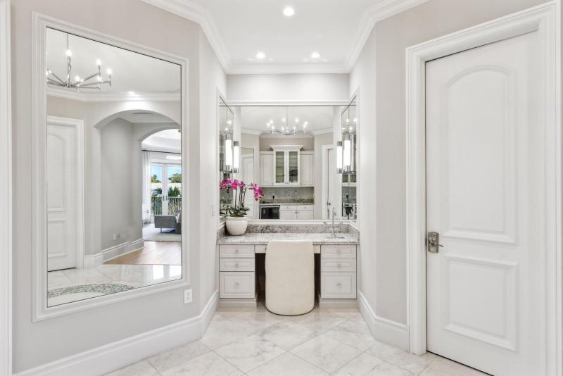  Single Family Homes Photo 45:  Highland Beach,  FL 33487
