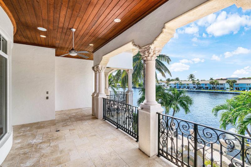  Single Family Homes Photo 47:  Highland Beach,  FL 33487
