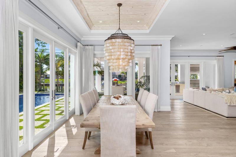  Single Family Homes Photo 14:  West Palm Beach,  FL 33405