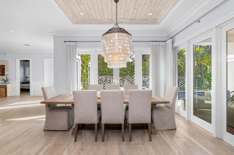  Single Family Homes Photo 15:  West Palm Beach,  FL 33405