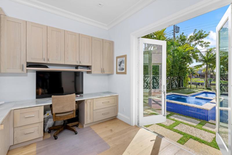  Single Family Homes Photo 37:  West Palm Beach,  FL 33405