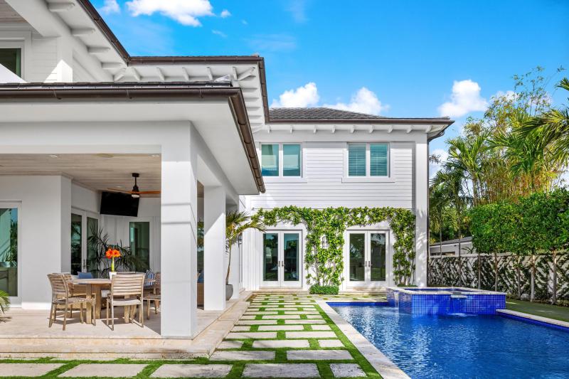  Single Family Homes Photo 49:  West Palm Beach,  FL 33405