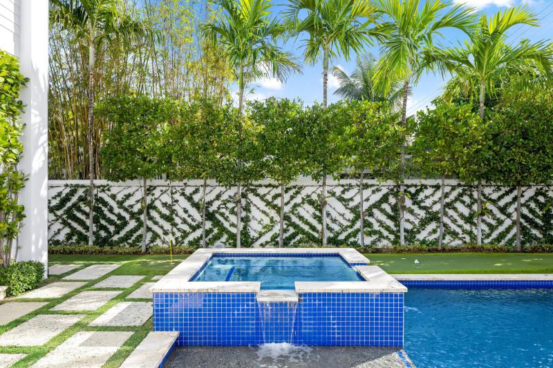 Single Family Homes Photo 51:  West Palm Beach,  FL 33405