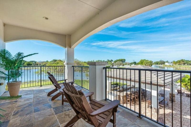  Single Family Homes Photo 59:  Delray Beach,  FL 33446
