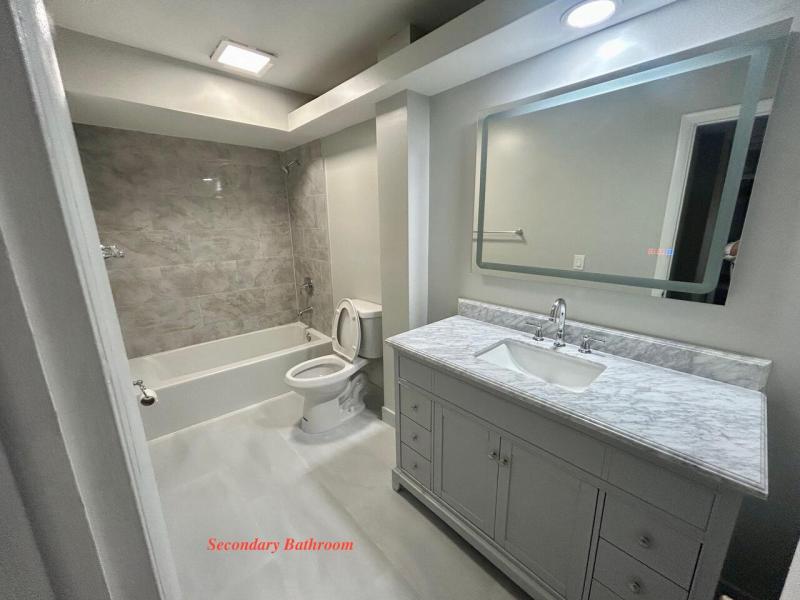  Condo & Townhome Photos