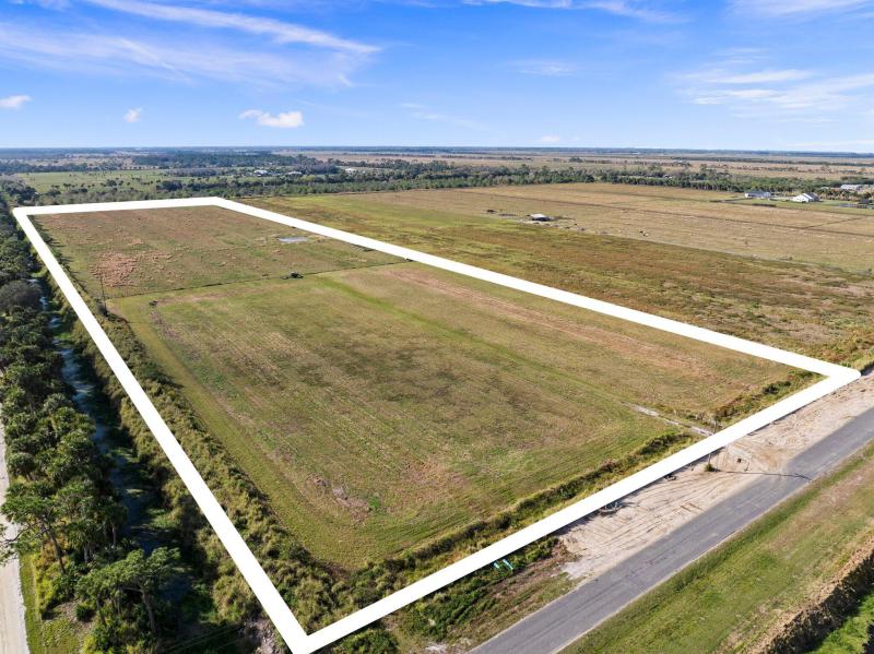  Commercial & Industrial Land Images 