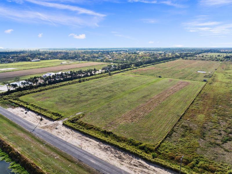  Commercial & Industrial Land Images 