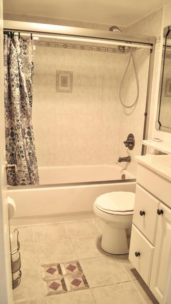  Condo & Townhome Photos