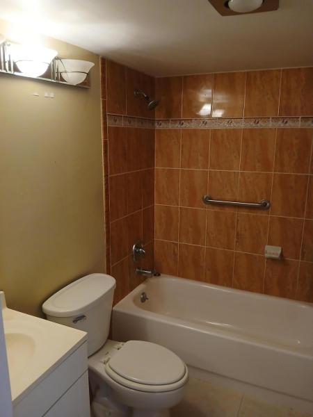  Condo & Townhome Photos