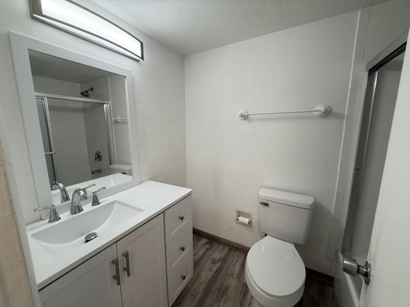  Condo & Townhome Photos