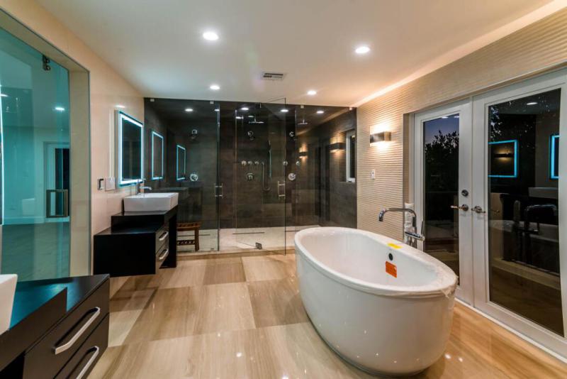  Single Family Homes Photo 16:  Coral Gables,  FL 33143