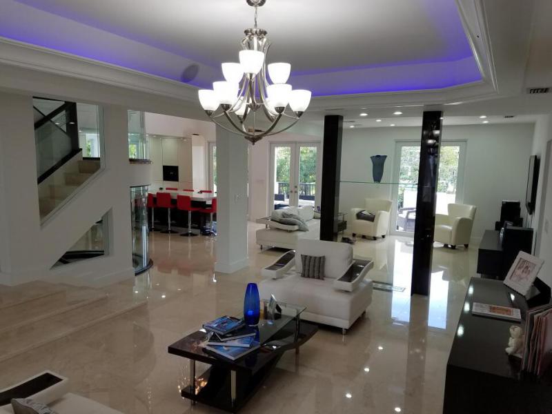  Single Family Homes Photo 4:  Coral Gables,  FL 33143