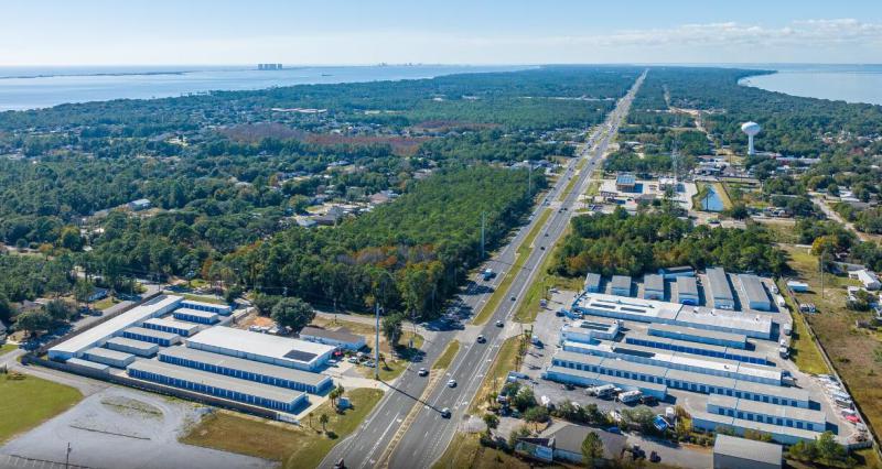  Commercial & Industrial Land Images 