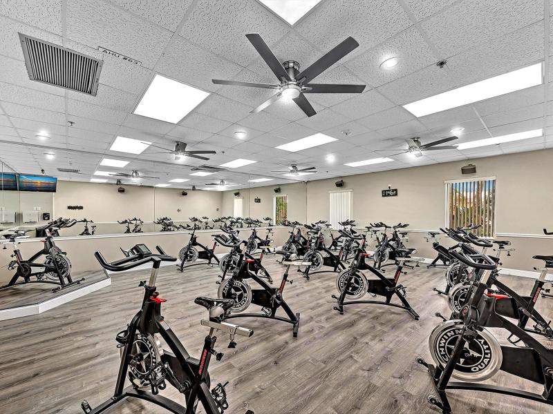  Condo & Townhome Photos