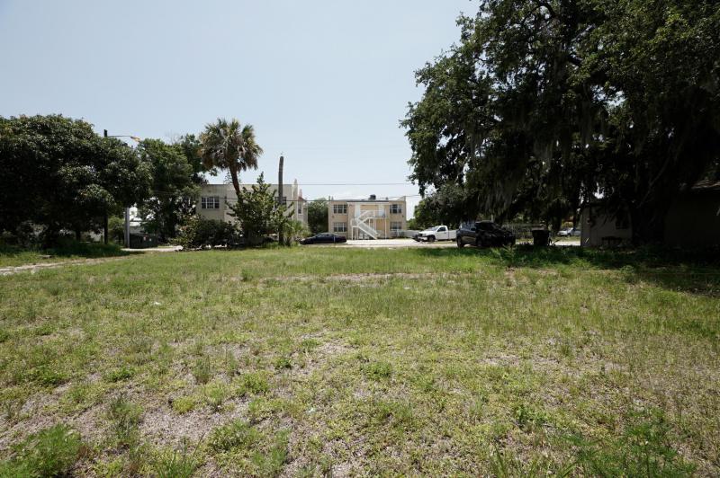 Duplex, Triplex and Fourplex Images