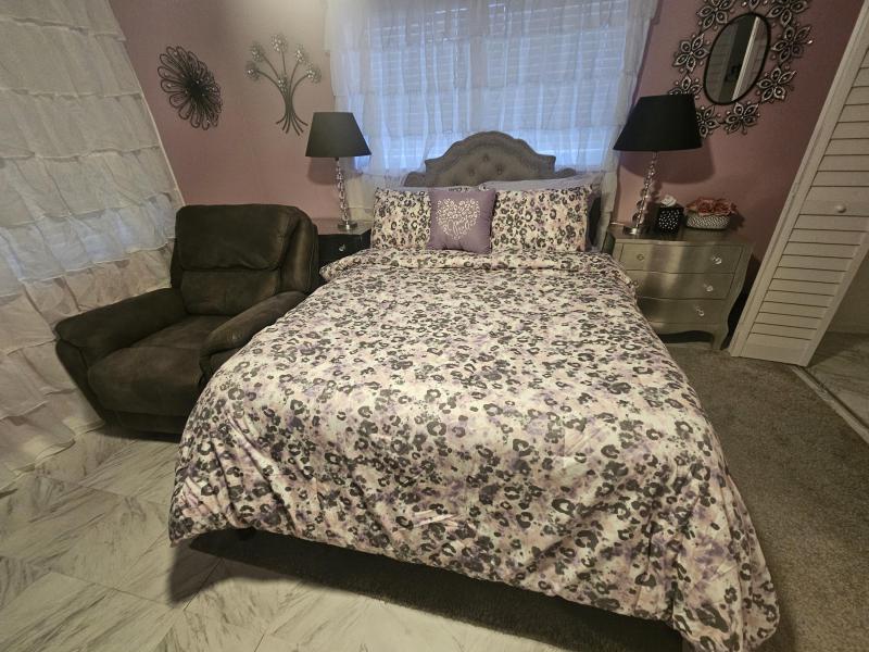  Condo & Townhome Photos