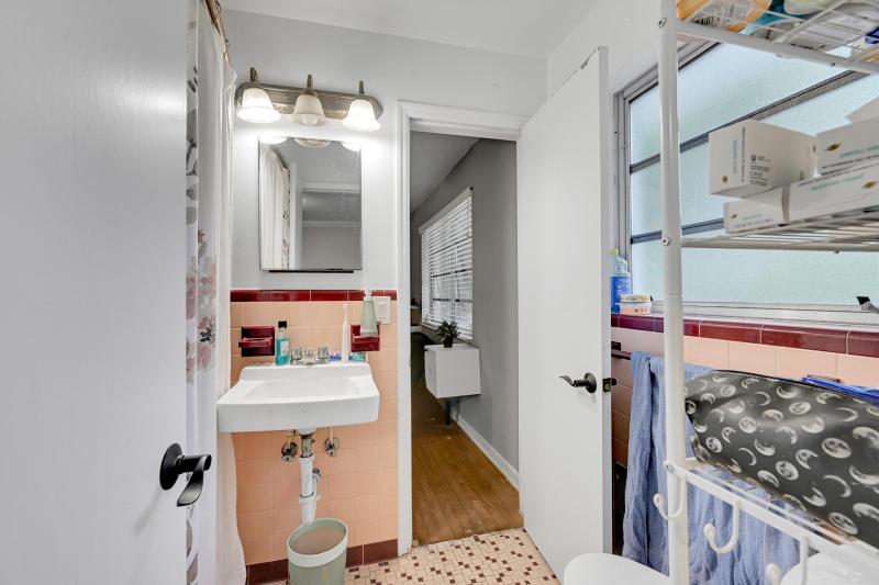 Duplex, Triplex and Fourplex Images