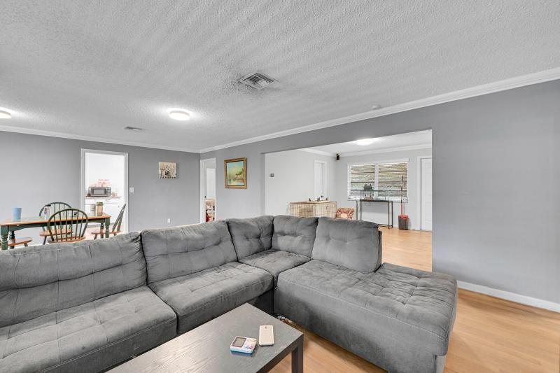 Duplex, Triplex and Fourplex Images