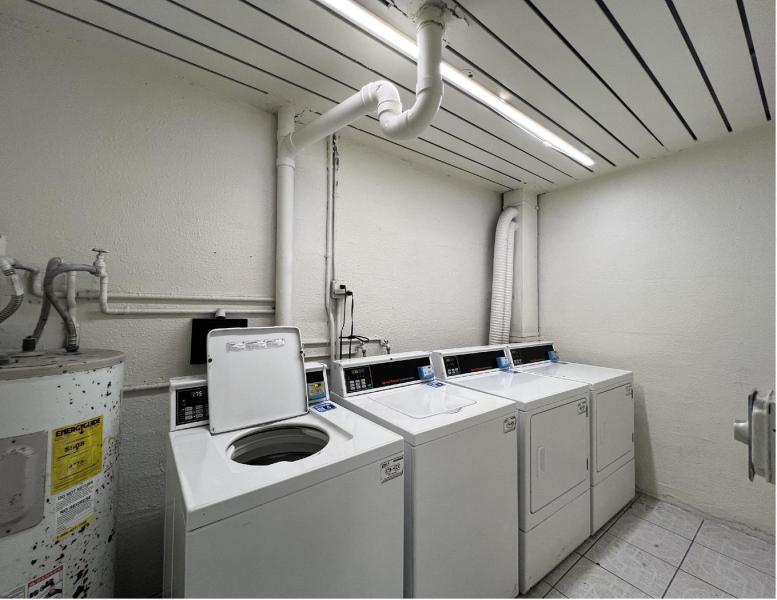  Condo & Townhome Photos