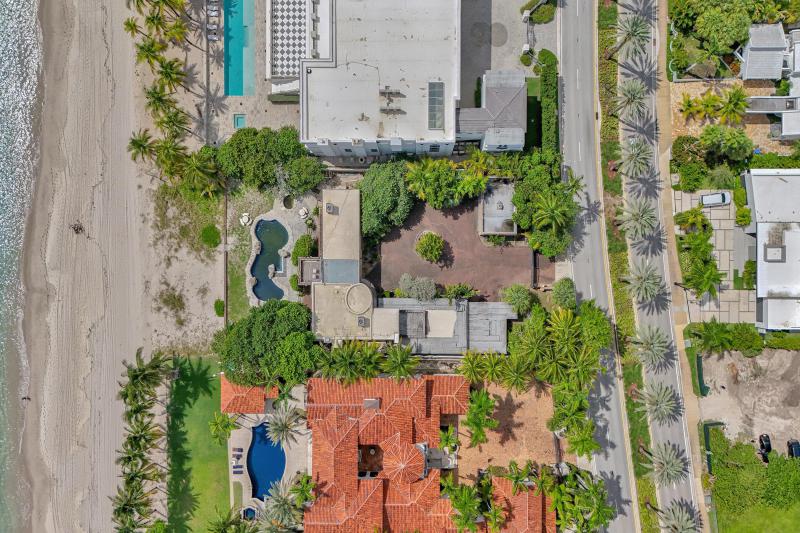  Single Family Homes Photo 2:  Golden Beach,  FL 33160