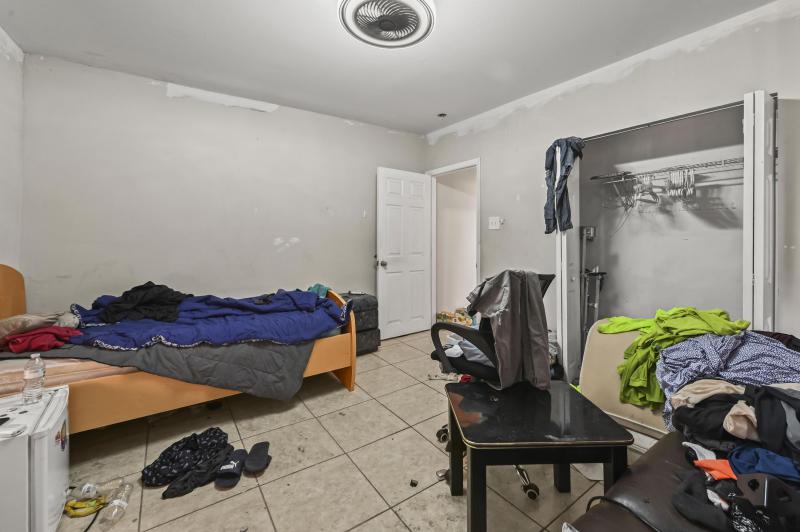 Duplex, Triplex and Fourplex Images