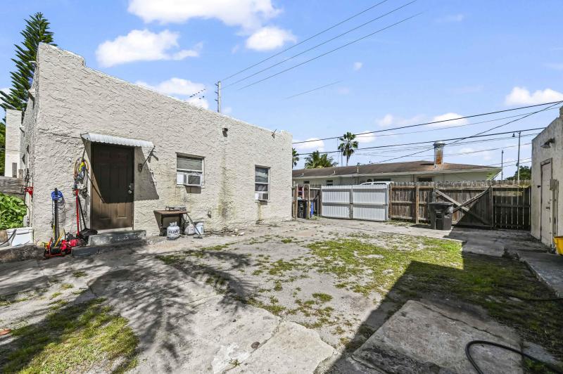 Duplex, Triplex and Fourplex Images