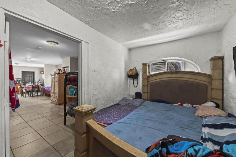 Duplex, Triplex and Fourplex Images