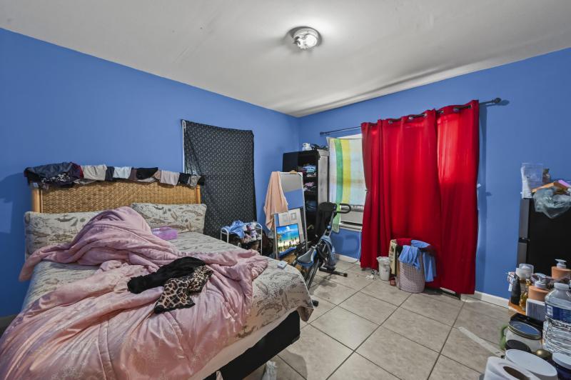 Duplex, Triplex and Fourplex Images