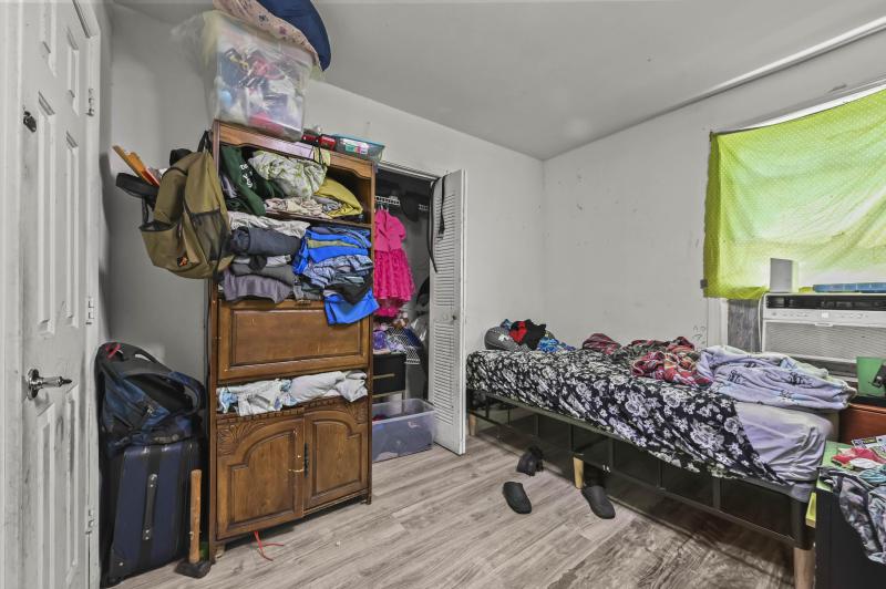 Duplex, Triplex and Fourplex Images