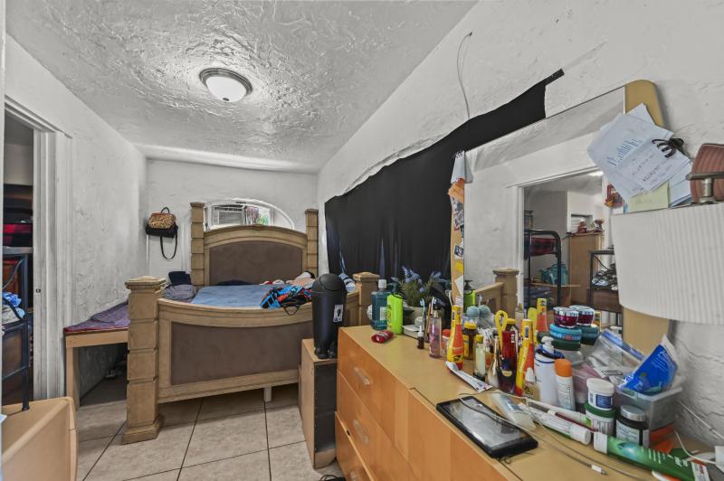 Duplex, Triplex and Fourplex Images