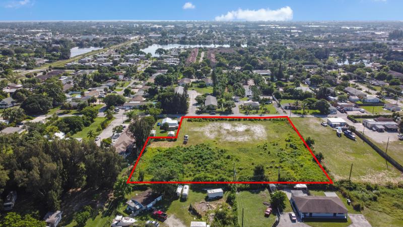  Commercial & Industrial Land Images 