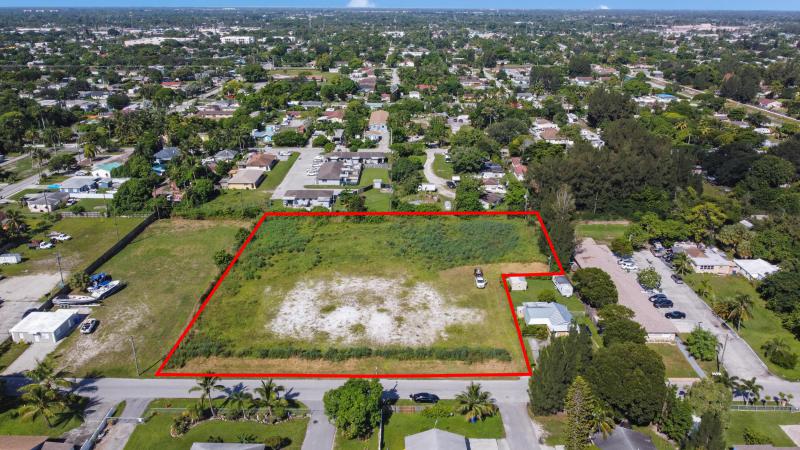  Commercial & Industrial Land Images 