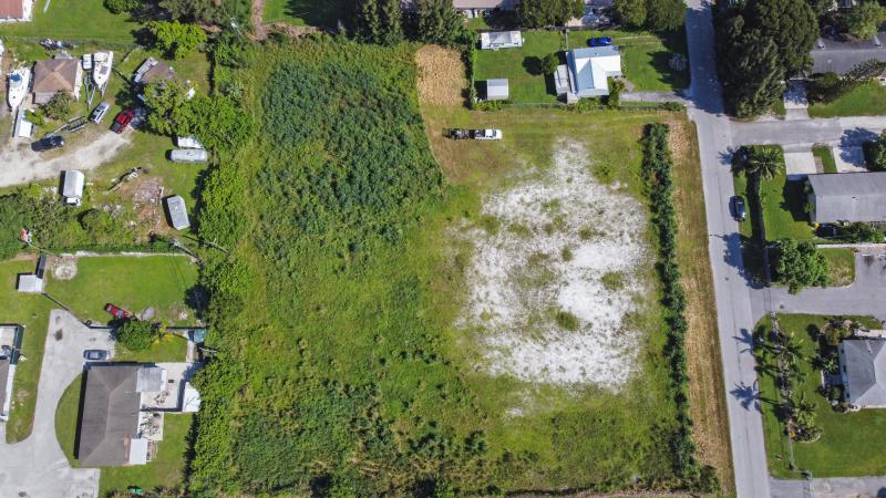  Commercial & Industrial Land Images 