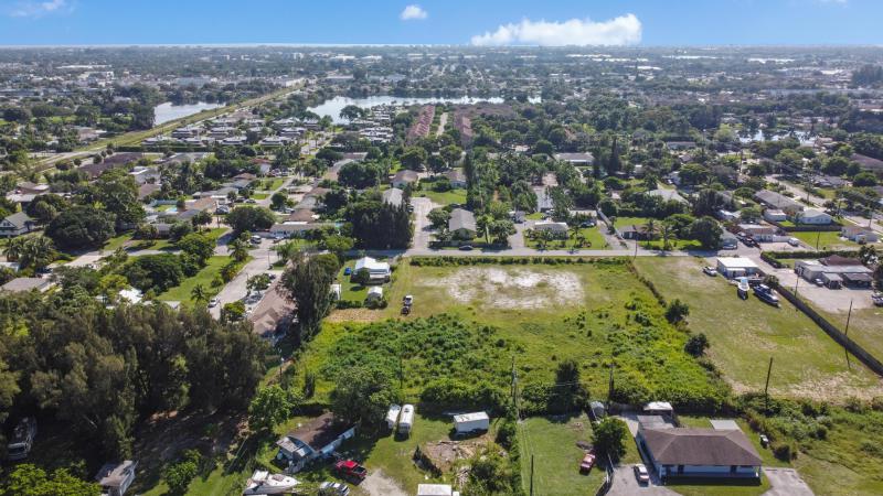  Commercial & Industrial Land Images 