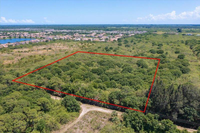  Commercial & Industrial Land Images 