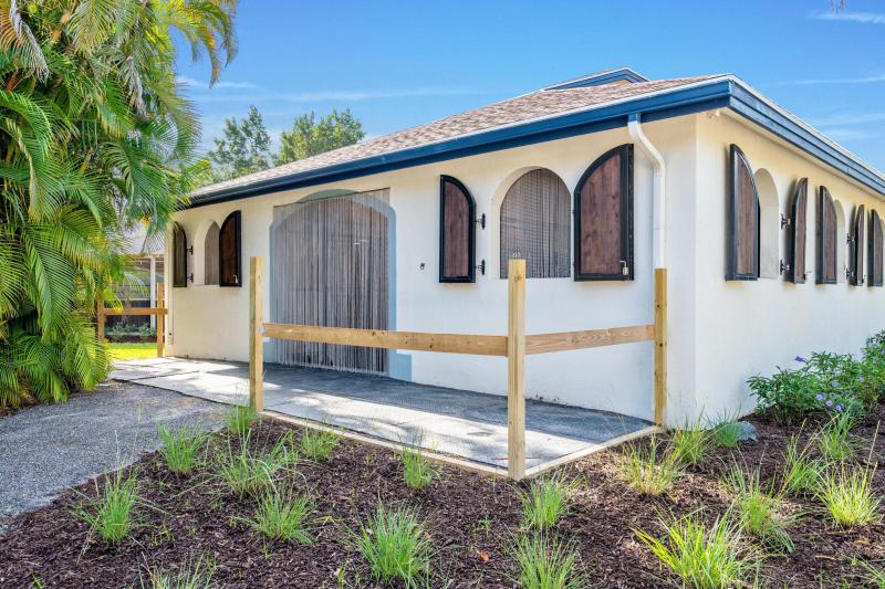  Single Family Homes Photo 6:  Wellington,  FL 33449