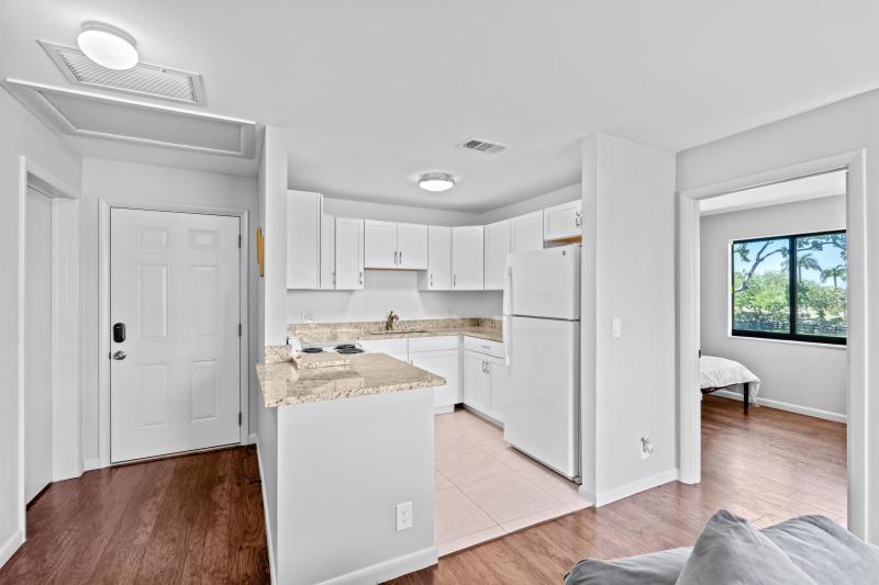  Single Family Homes Photo 78:  Wellington,  FL 33449