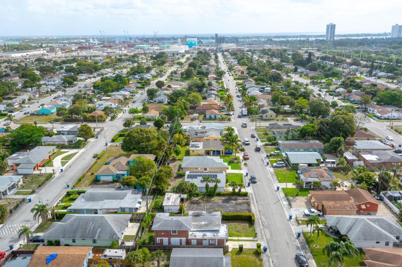 Duplex, Triplex and Fourplex Images