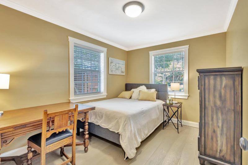 Duplex, Triplex and Fourplex Images