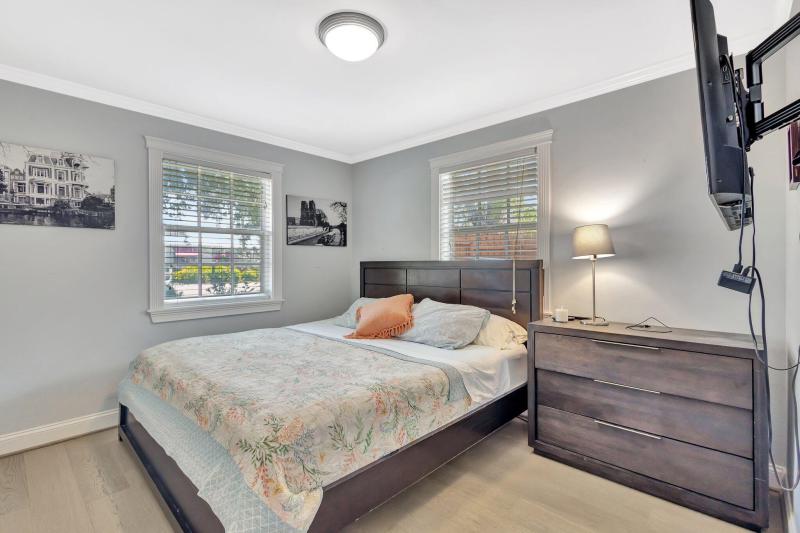 Duplex, Triplex and Fourplex Images