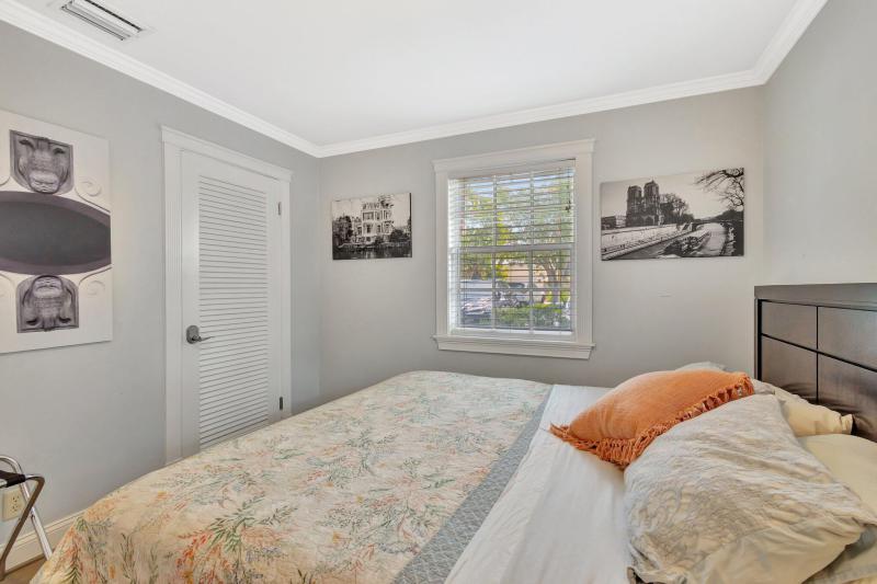 Duplex, Triplex and Fourplex Images