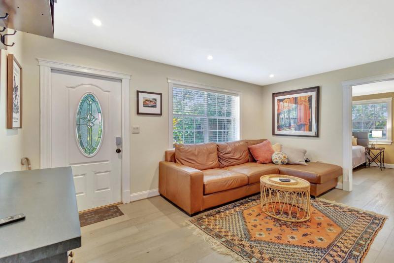 Duplex, Triplex and Fourplex Images